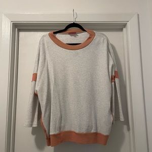 Loose Fit Quarter Sleeve Top